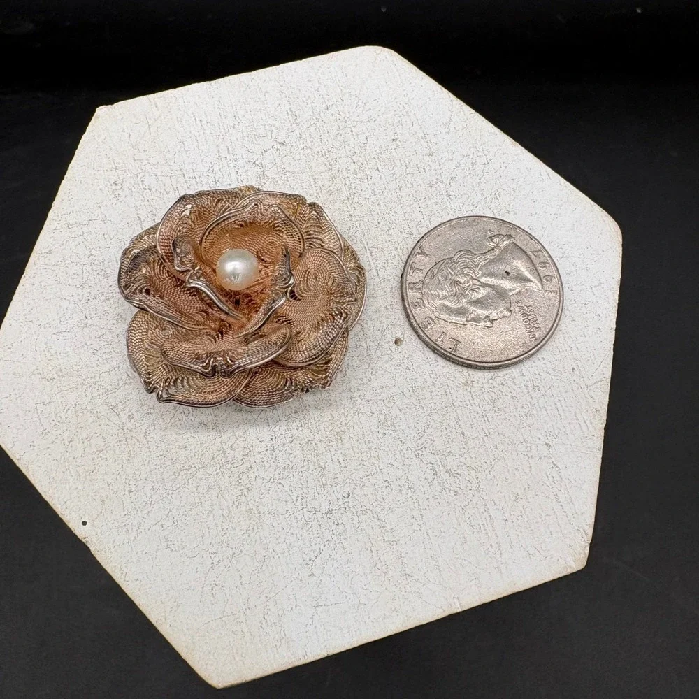 Vintage 950 Silver Filigree Rose Brooch Women OS Silver Excellent Pearl Flower